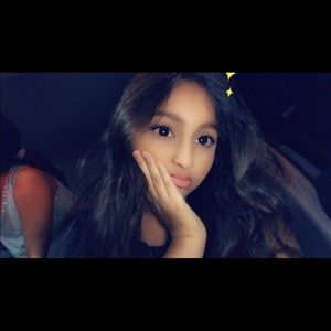 Meet your Posher, Lexi